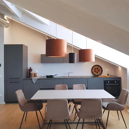 Ar Boutique * Μπέργκαμο