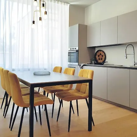 Ar Boutique Apartment *